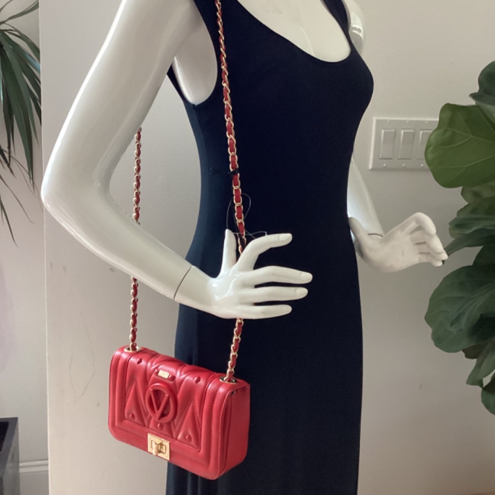 REDUCED VALENTINO by Mario Valentino Quilted Red Leather Shoulder Crossbody Bag - Picture 3 of 13